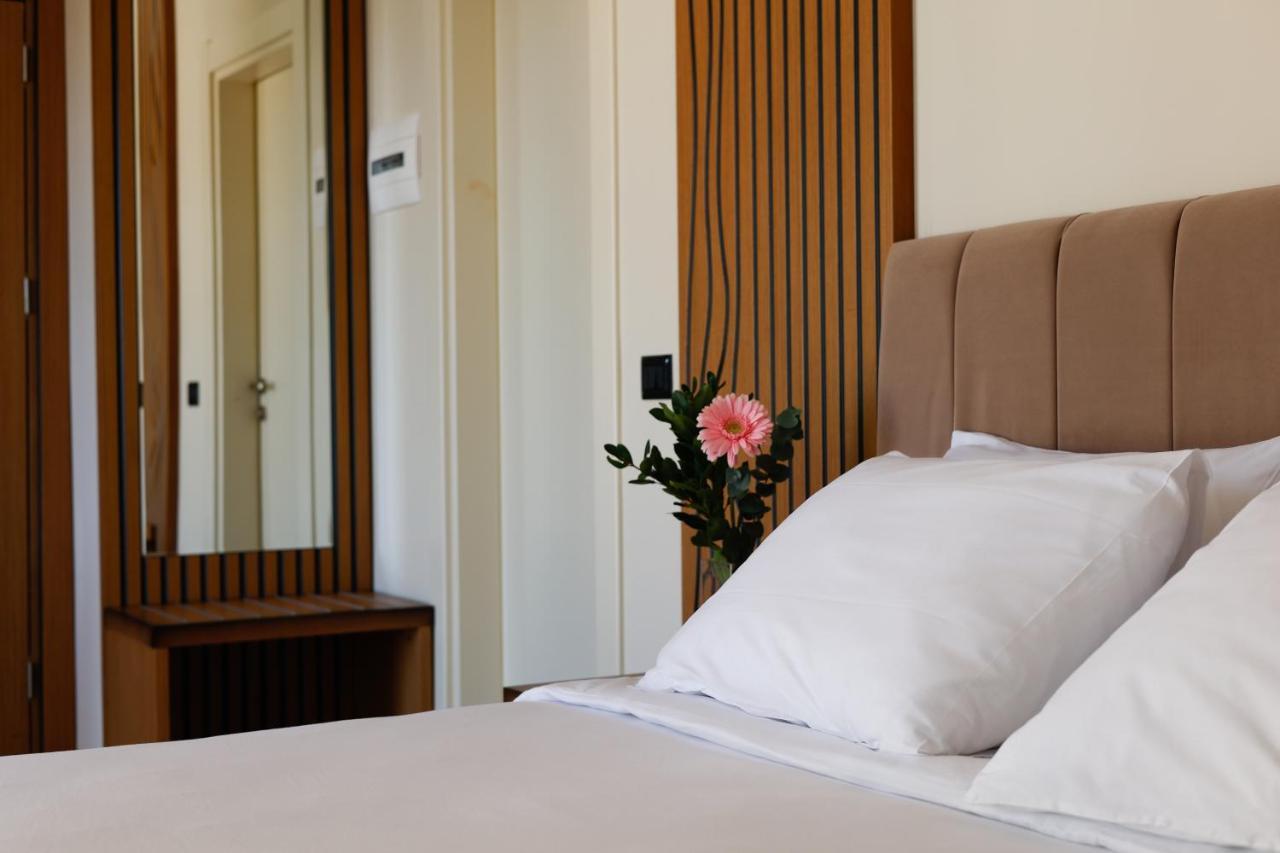 Valza Boutique Hotel วญอเรอ ภายนอก รูปภาพ