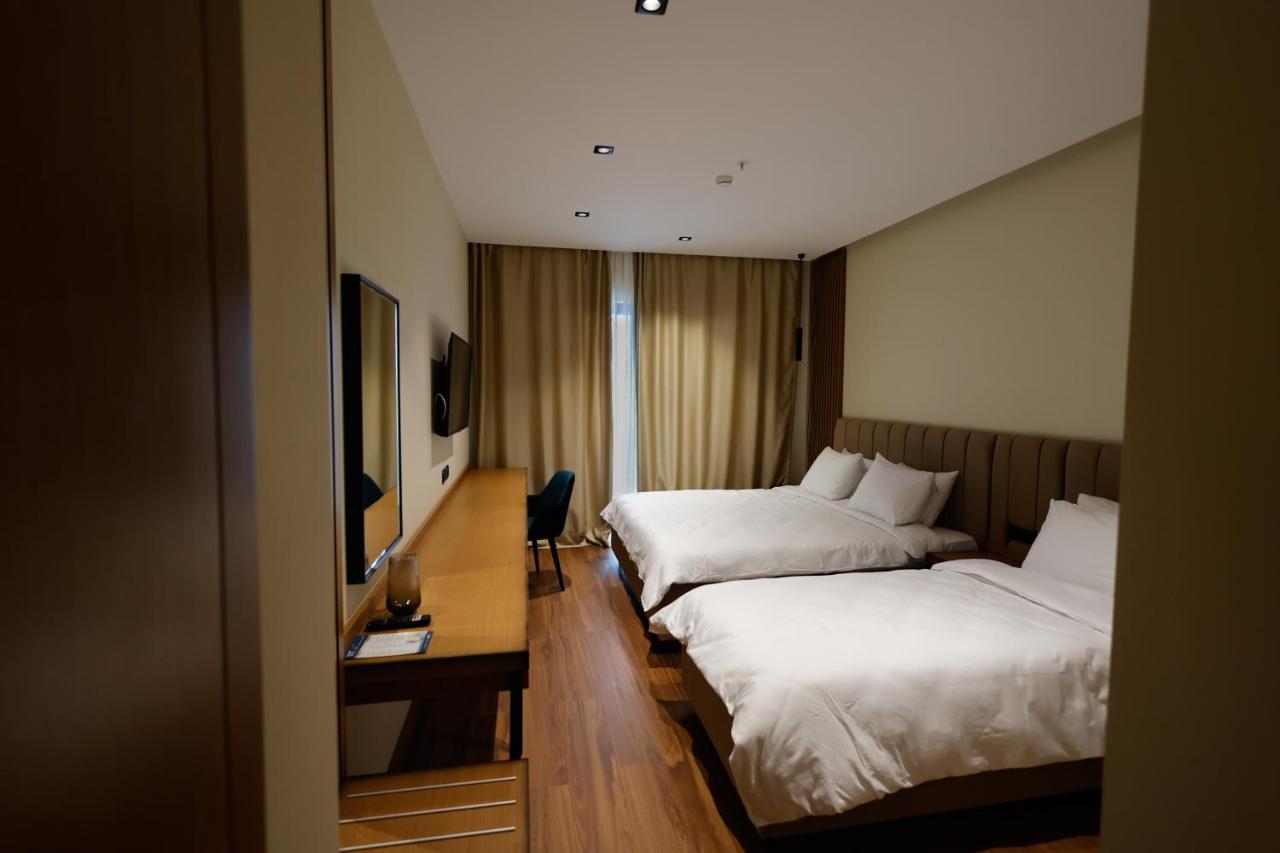 Valza Boutique Hotel วญอเรอ ภายนอก รูปภาพ